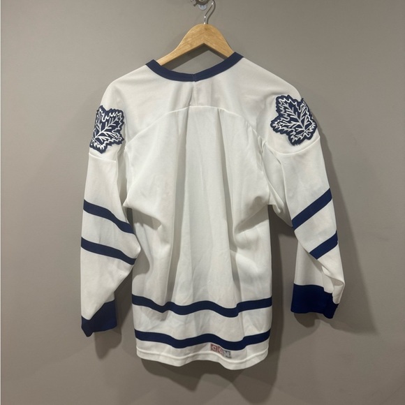 Vintage CCM Maska Toronto Maple Leafs Men’s Hockey Jersey - Picture 2 of 6